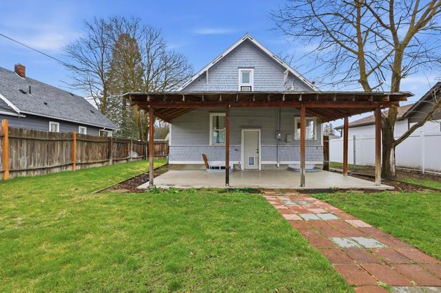 4223 N Madison St, Spokane, WA 99205