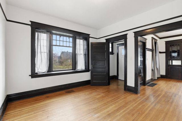 4223 N Madison St, Spokane, WA 99205