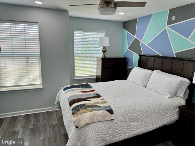 707 S TWIN LAKES BLVD, Newark, DE 19711