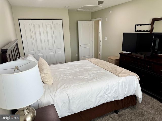 707 S TWIN LAKES BLVD, Newark, DE 19711