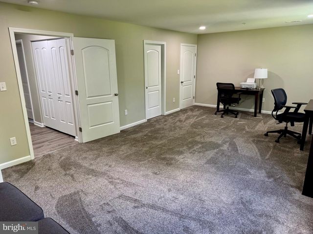 707 S TWIN LAKES BLVD, Newark, DE 19711