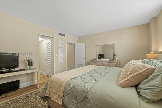 4250 Galt Ocean Drive 1L, Fort Lauderdale, FL 33308