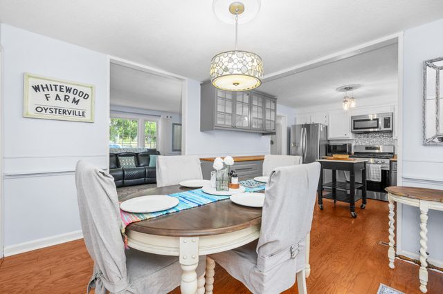 1 Outward Reach, Yarmouth Port, MA 02675