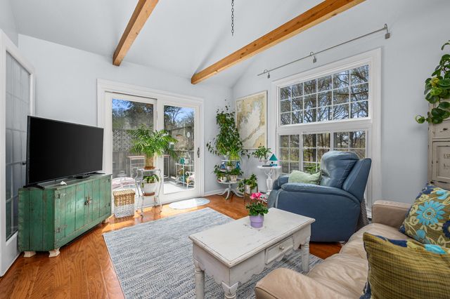 1 Outward Reach, Yarmouth Port, MA 02675