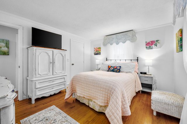 1 Outward Reach, Yarmouth Port, MA 02675