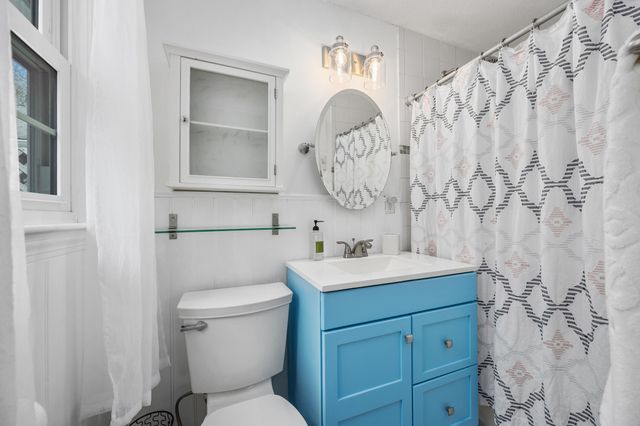 1 Outward Reach, Yarmouth Port, MA 02675