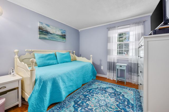 1 Outward Reach, Yarmouth Port, MA 02675