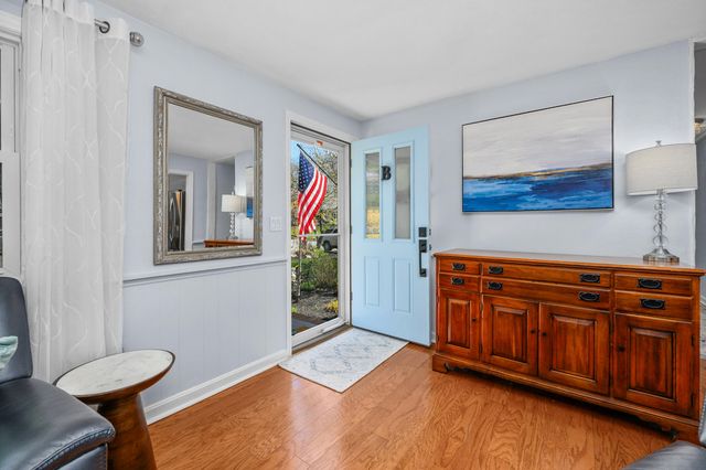 1 Outward Reach, Yarmouth Port, MA 02675