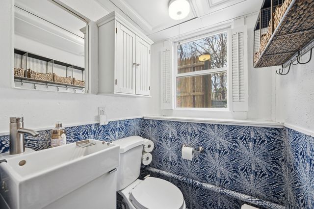 1 Outward Reach, Yarmouth Port, MA 02675