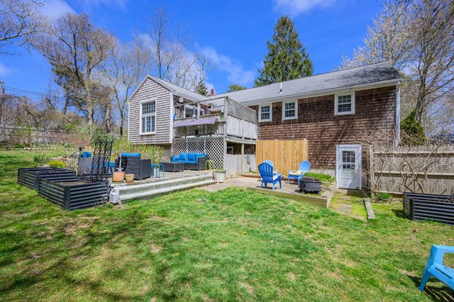 1 Outward Reach, Yarmouth Port, MA 02675