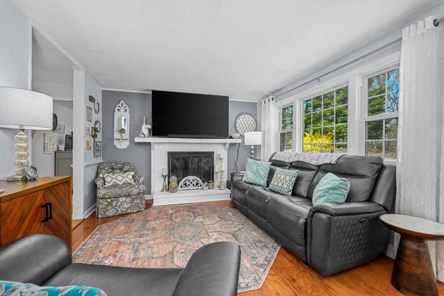 1 Outward Reach, Yarmouth Port, MA 02675