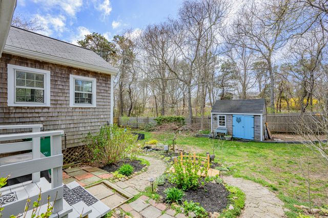 1 Outward Reach, Yarmouth Port, MA 02675