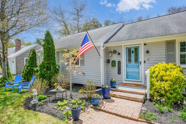 1 Outward Reach, Yarmouth Port, MA 02675