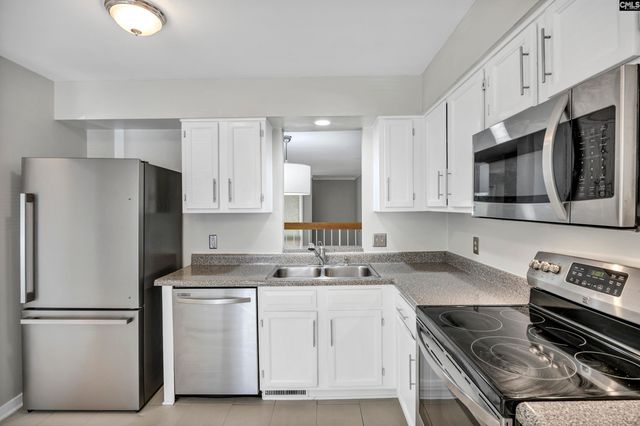 1 Gardenwood Court, Columbia, SC 29209