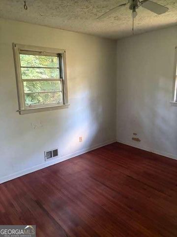 5906 Oakdale Road, Mableton, GA 30126