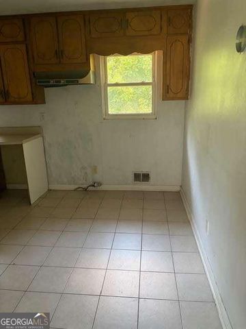 5906 Oakdale Road, Mableton, GA 30126