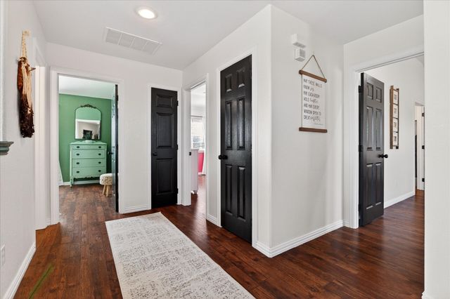 7675 Michael Road, Sanger, TX 76266