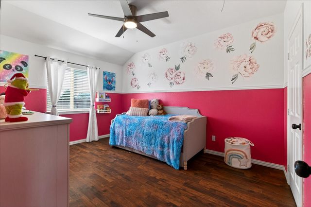 7675 Michael Road, Sanger, TX 76266