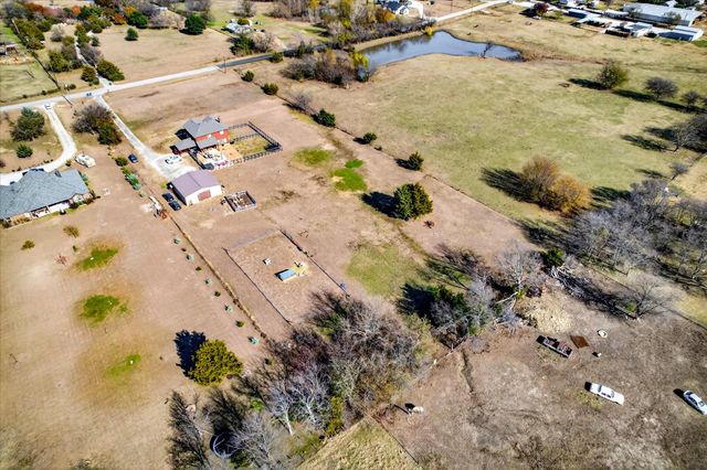 7675 Michael Road, Sanger, TX 76266