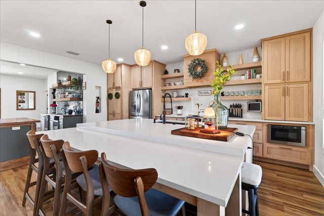 7675 Michael Road, Sanger, TX 76266