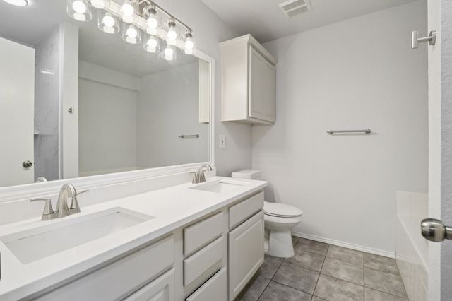 4937 Spur Ridge Court, Fort Worth, TX 76244