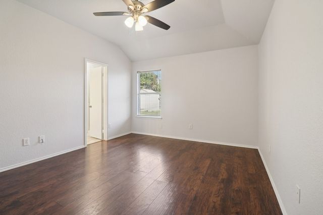 4937 Spur Ridge Court, Fort Worth, TX 76244