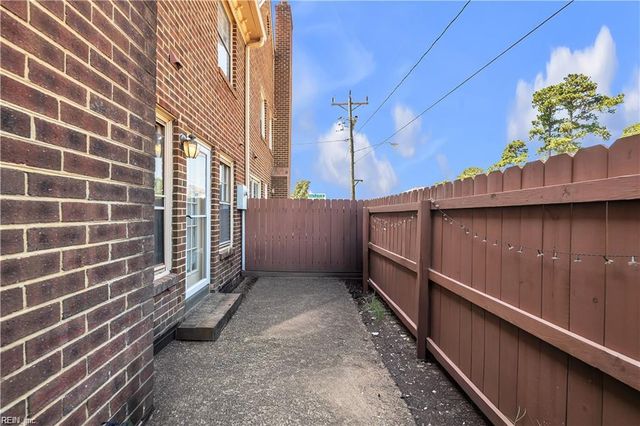 1240 Peoples WAY, Virginia Beach, VA 23451