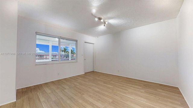 5300 Washington Street D303, Hollywood, FL 33021