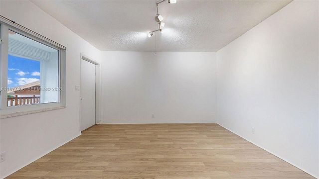 5300 Washington Street D303, Hollywood, FL 33021