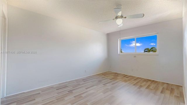 5300 Washington Street D303, Hollywood, FL 33021