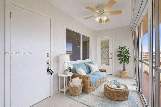 5300 Washington Street D303, Hollywood, FL 33021