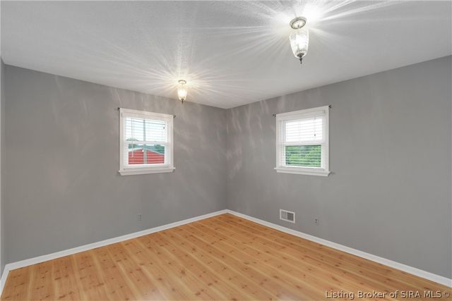 2900 Railroad Avenue, New Salisbury, IN 47161
