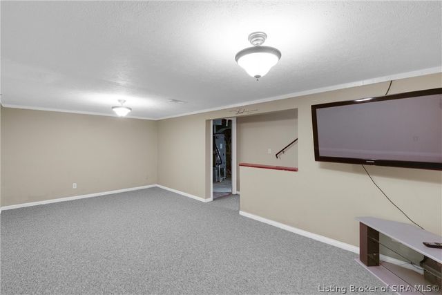2900 Railroad Avenue, New Salisbury, IN 47161