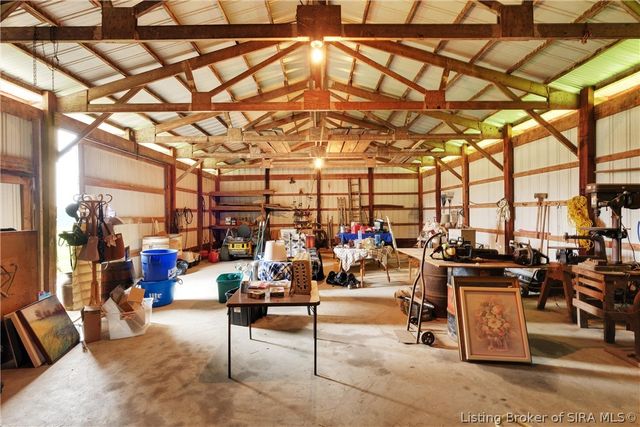 2900 Railroad Avenue, New Salisbury, IN 47161