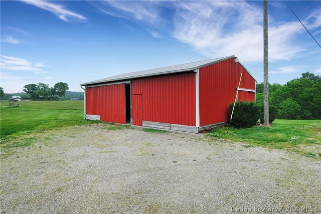 2900 Railroad Avenue, New Salisbury, IN 47161