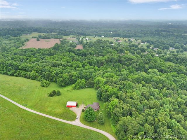 2900 Railroad Avenue, New Salisbury, IN 47161