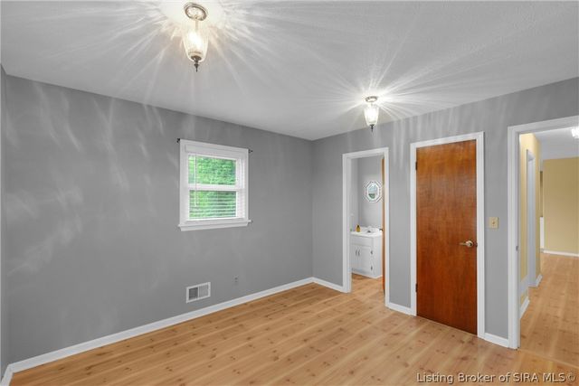 2900 Railroad Avenue, New Salisbury, IN 47161