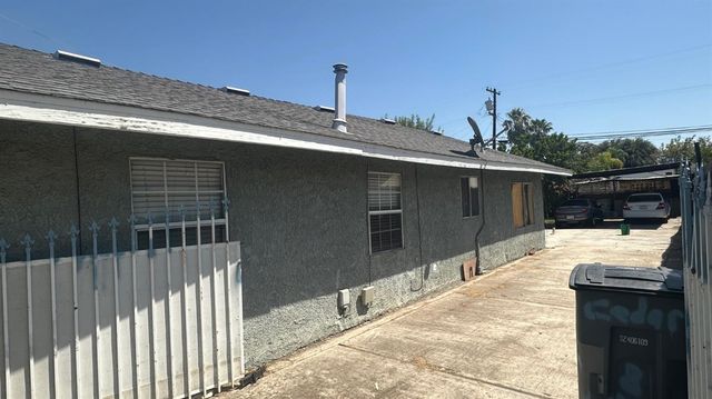 821 S Cedar Avenue S, Fresno, CA 93702