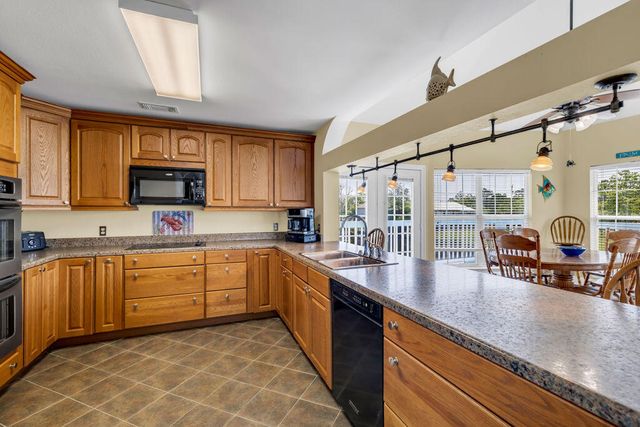 5051 Virginia St., Bay St. Louis, MS 39520