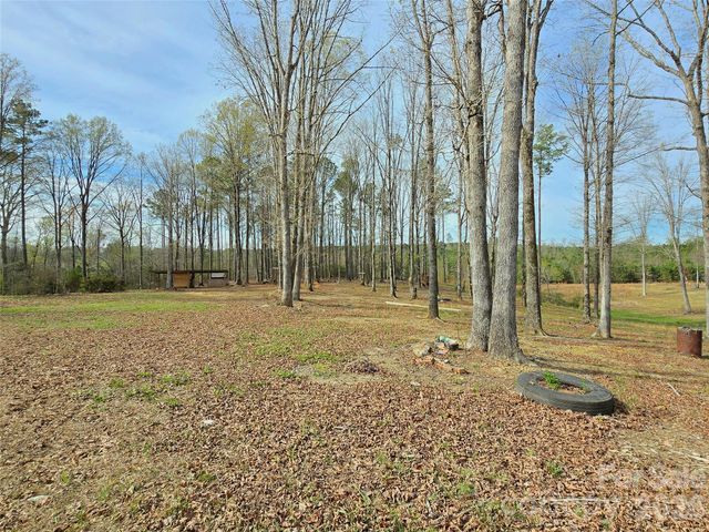 215 High Meadow Lane, Mount Gilead, NC 27306