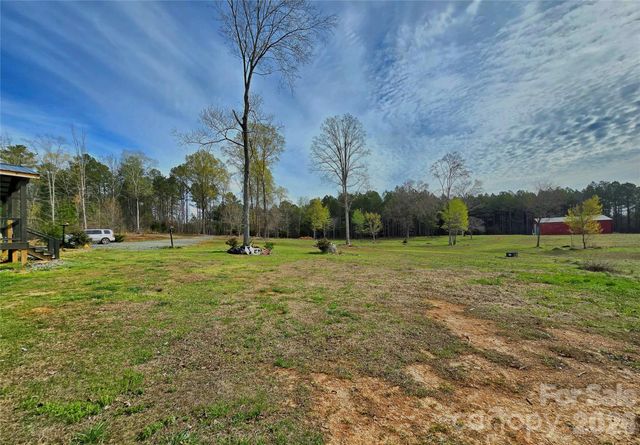 215 High Meadow Lane, Mount Gilead, NC 27306