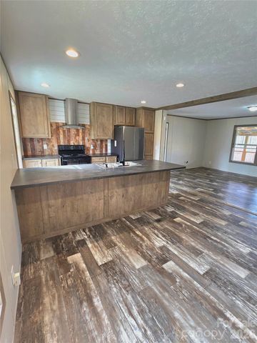 215 High Meadow Lane, Mount Gilead, NC 27306