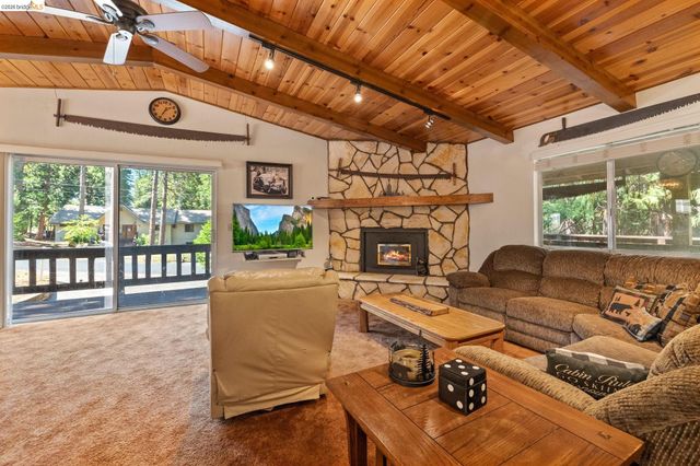 2119 Silverado Way, Arnold, CA 95223
