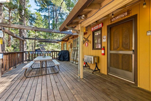 2119 Silverado Way, Arnold, CA 95223