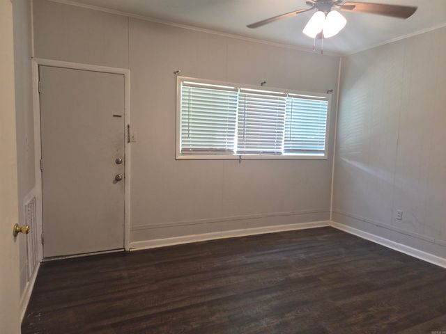 4700 Atkins St, North Little Rock, AR 72117