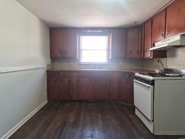 4700 Atkins St, North Little Rock, AR 72117