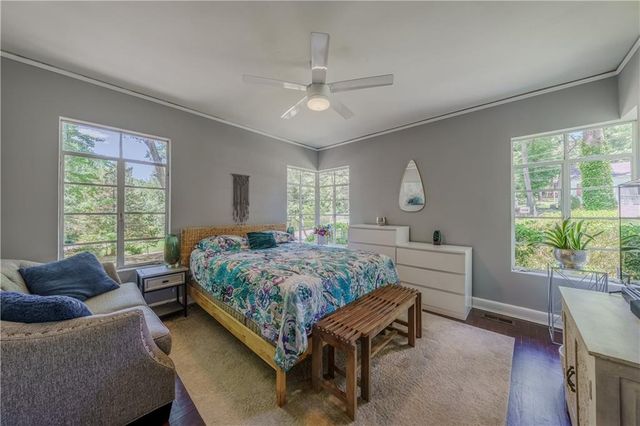 1920 W Forrest W Avenue, Atlanta, GA 30344