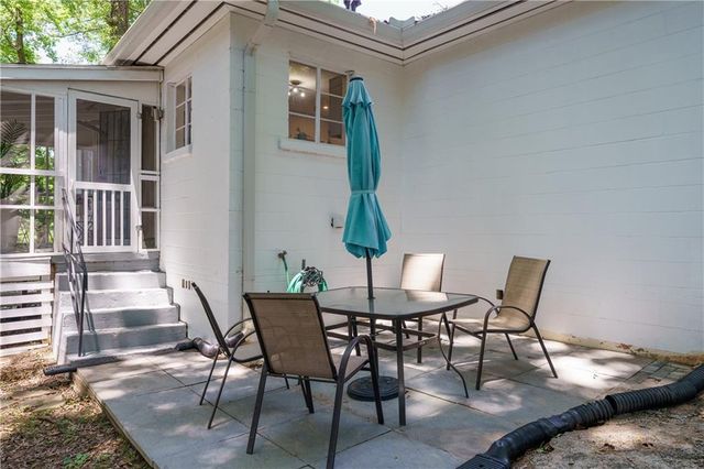 1920 W Forrest W Avenue, Atlanta, GA 30344