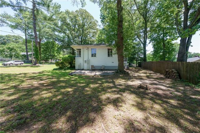 1920 W Forrest W Avenue, Atlanta, GA 30344
