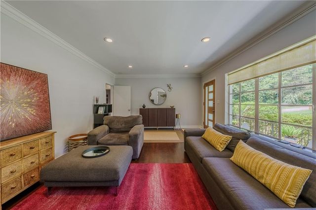 1920 W Forrest W Avenue, Atlanta, GA 30344